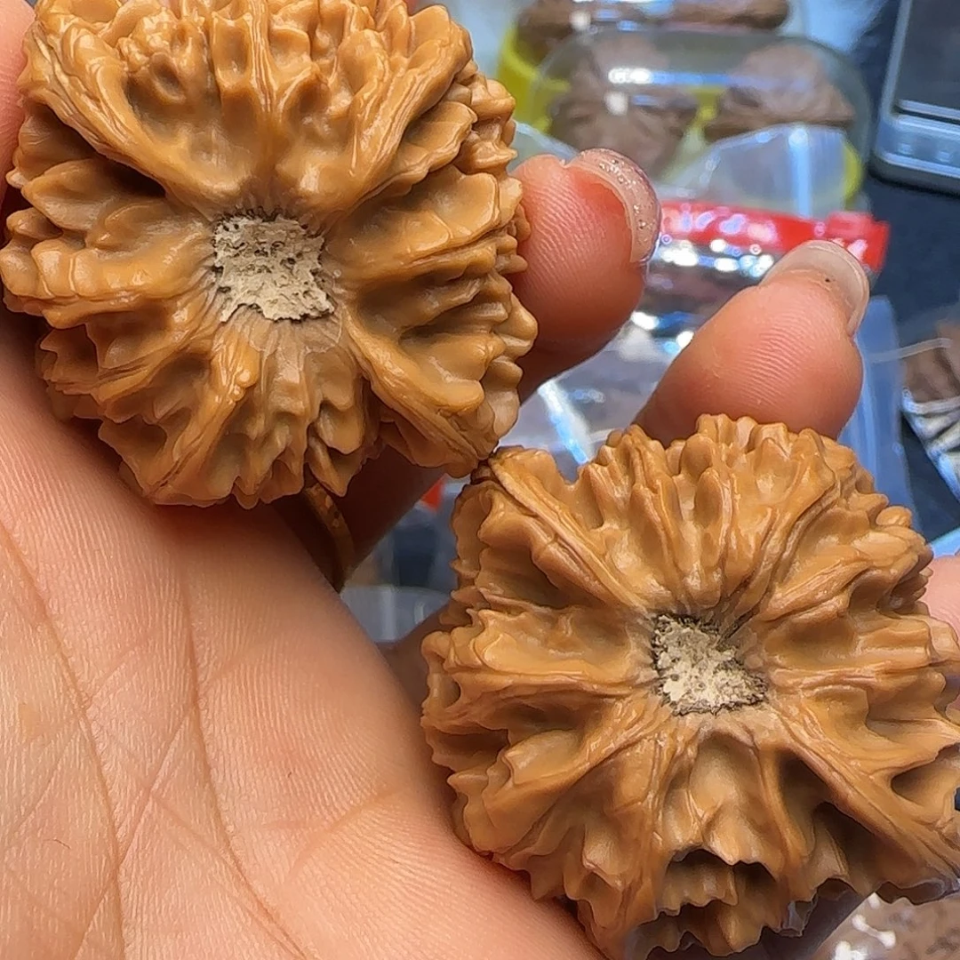 文玩核桃吊坠44龙门涧全