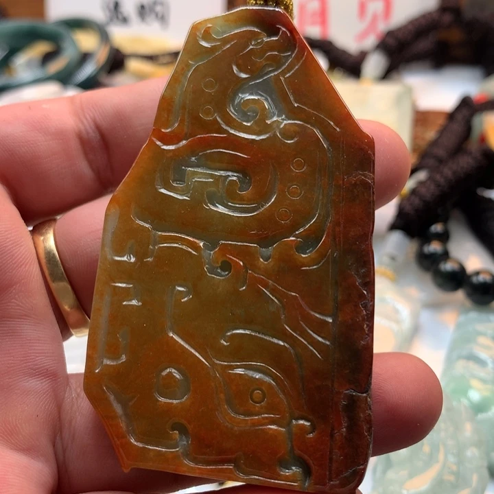 翡翠未镶嵌颈饰保真天然a货翡翠