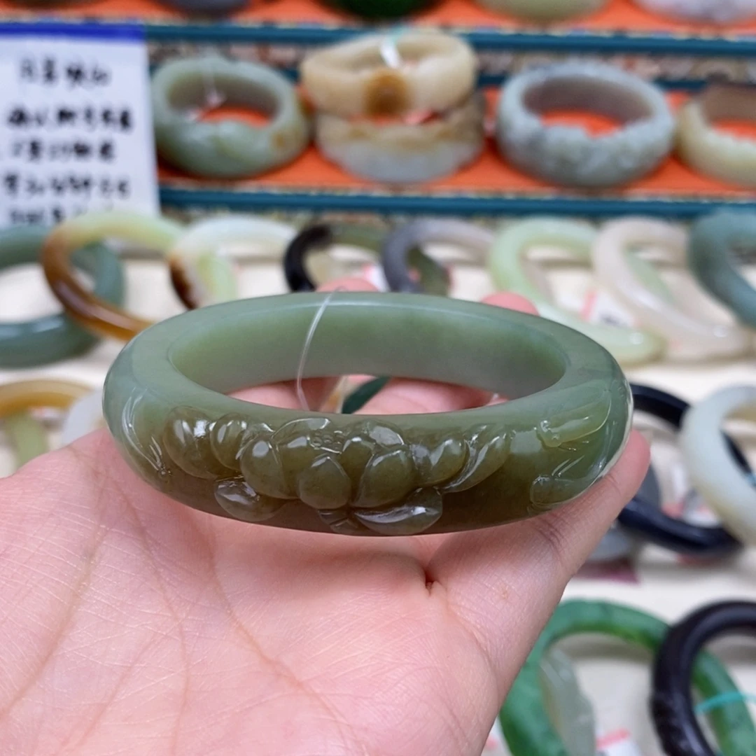 和田玉未镶嵌手镯57.3