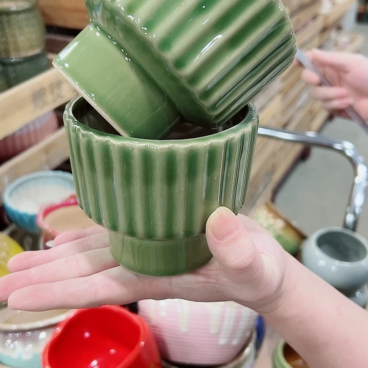 有孔.凑满10元发货多肉陶瓷花盆！