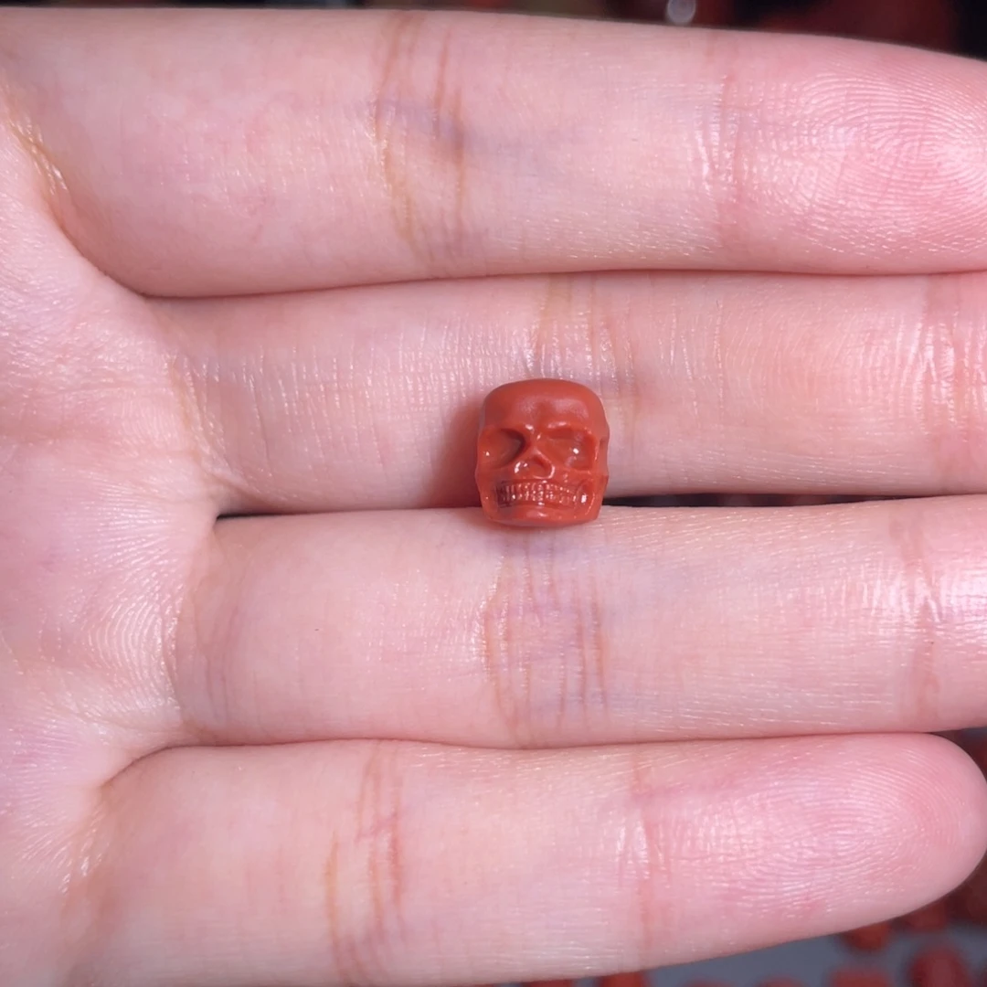 南红玛瑙未镶嵌骷髅头8mm+