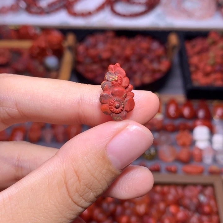 未镶嵌南红南红玛瑙包浆花花