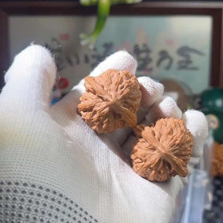 吊坠文玩核桃龙脉