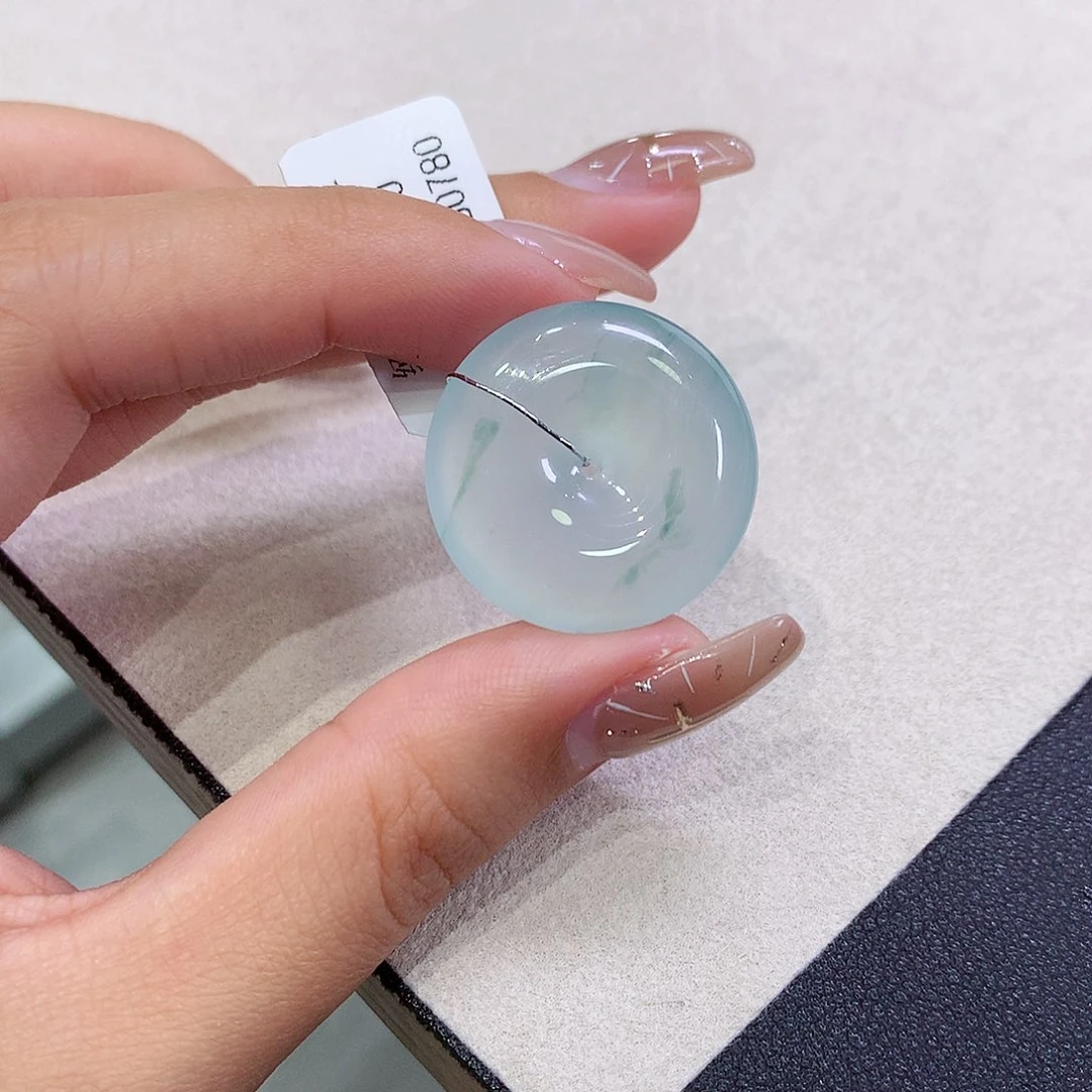 翡翠未镶嵌吊坠(不含链)24.8-6.2