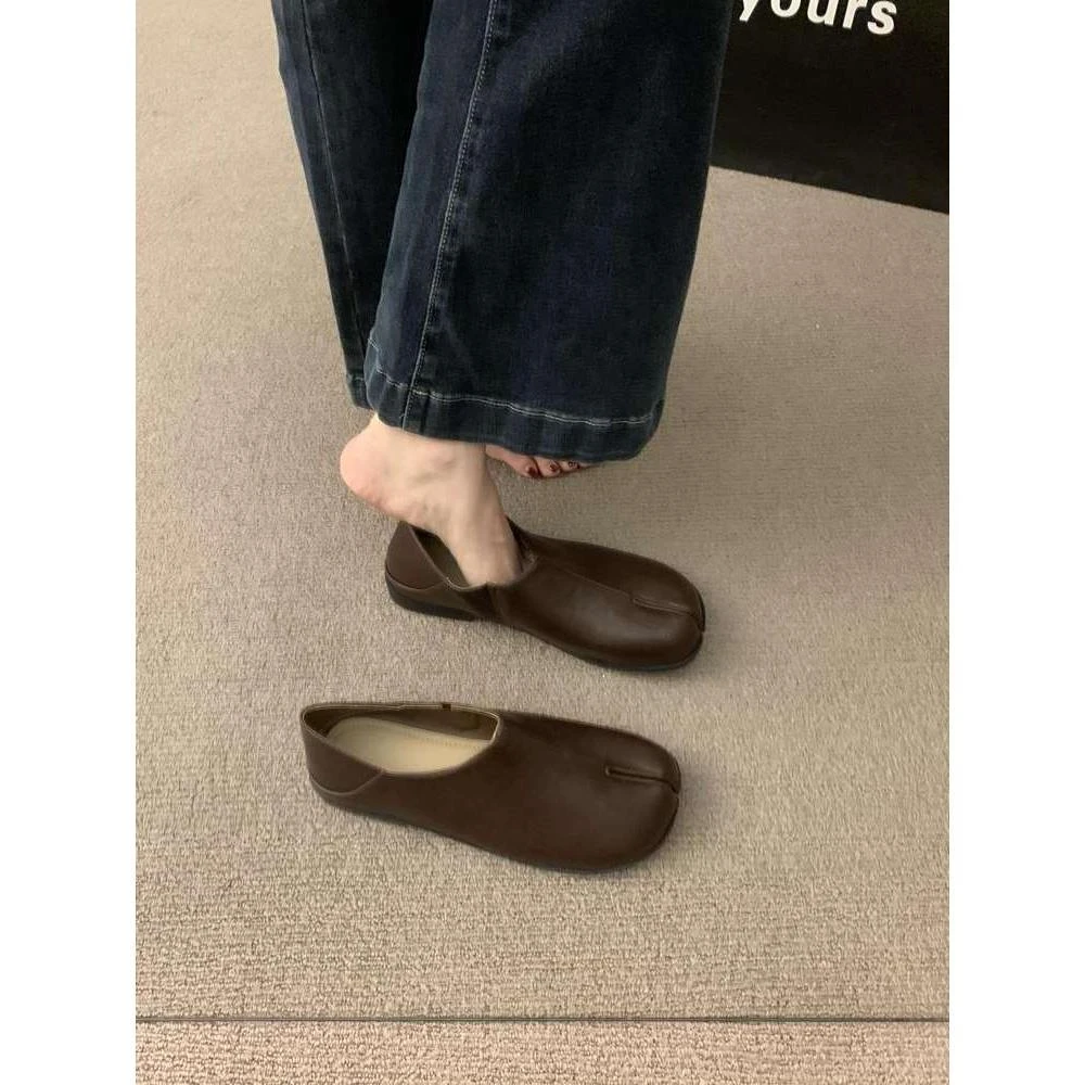 分趾猪脚单鞋女2025年秋季新款法式复古休闲小皮鞋软平底乐福鞋