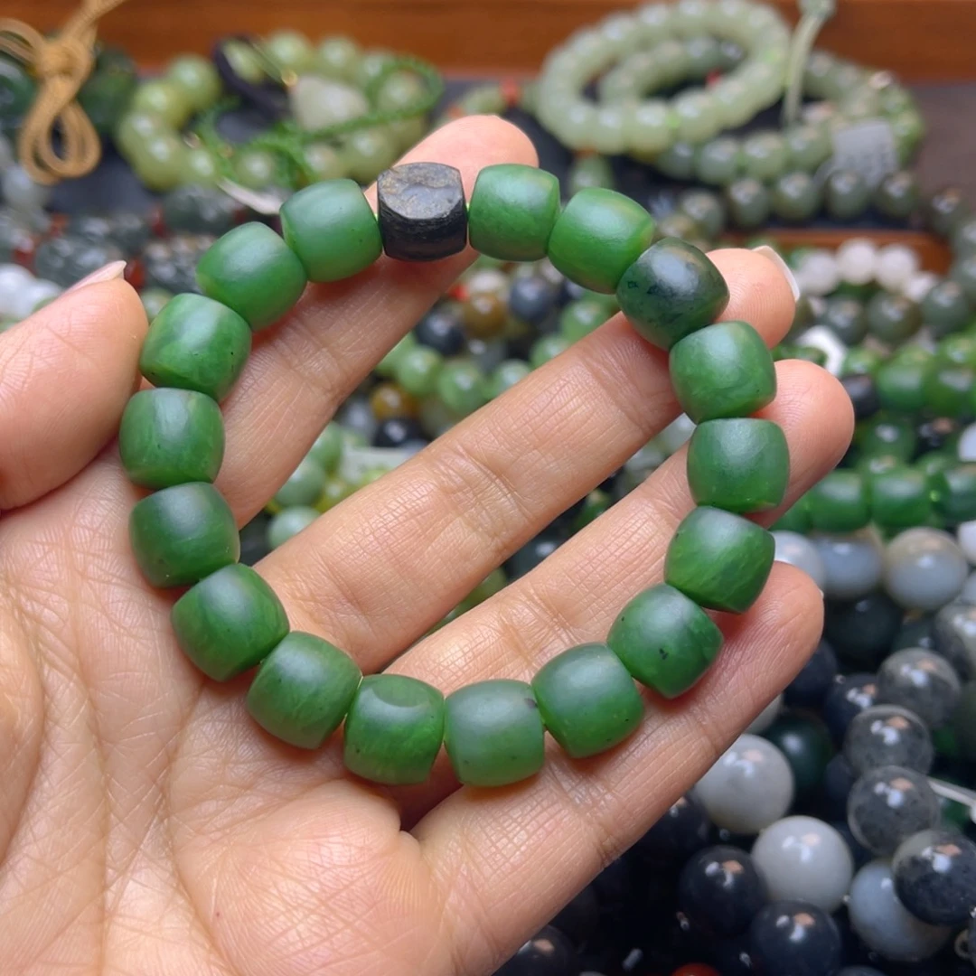 和田玉未镶嵌手链