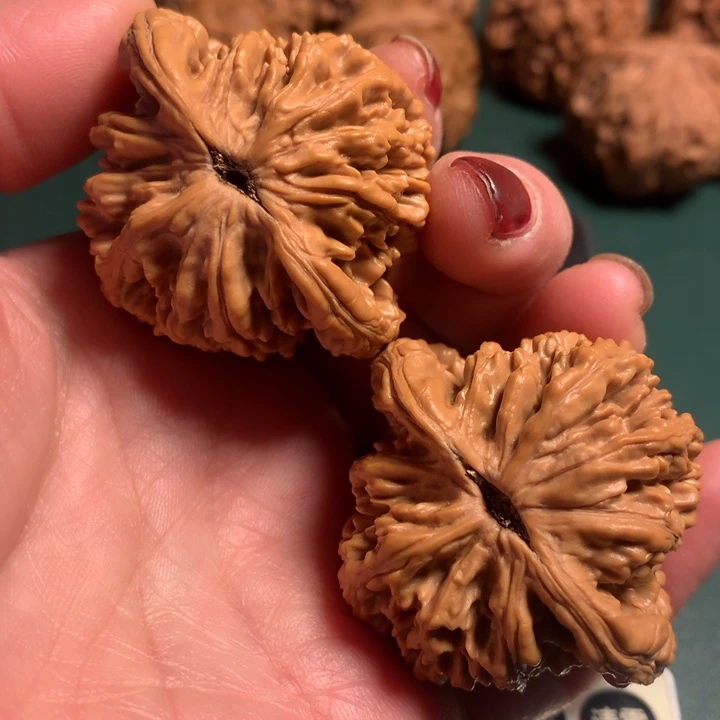 桃核吊坠十**5虎头全品