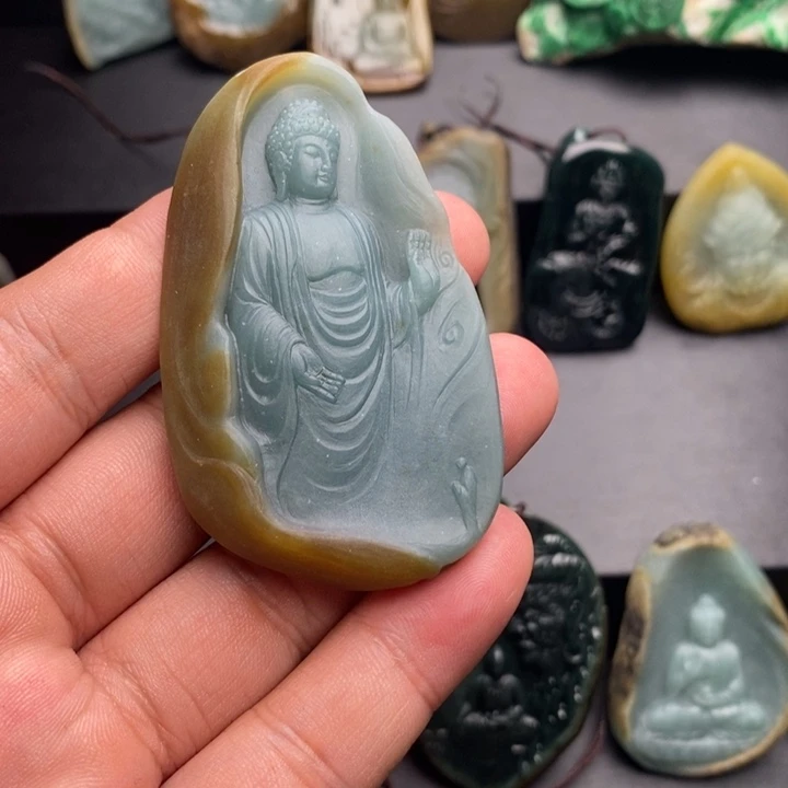 定制翡翠未镶嵌翡翠