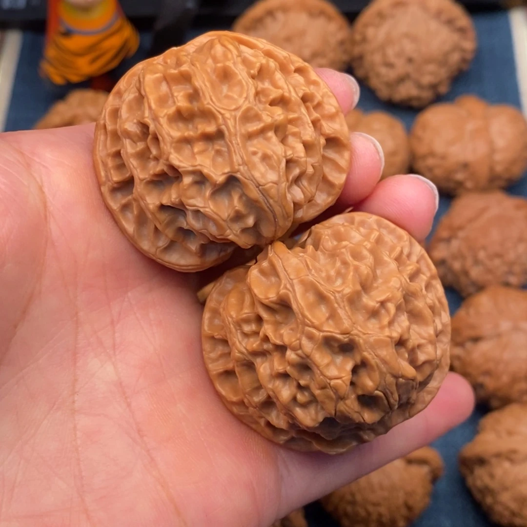 文玩核桃把件42.9球苹果