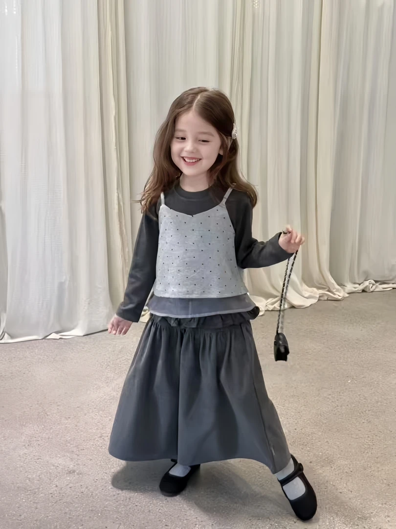 秋季纯色春秋女小童洋气三件套  阔腿裤  花边打底衫吊带波点背心