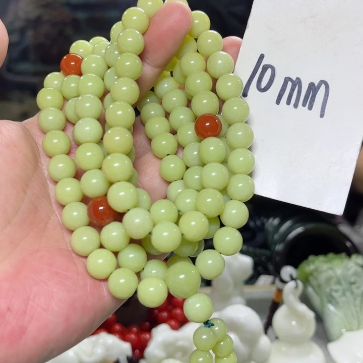 蛇纹石玉颈饰多样性发货未镶嵌