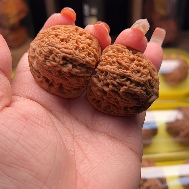 文玩核桃吊坠团子南疆 全品