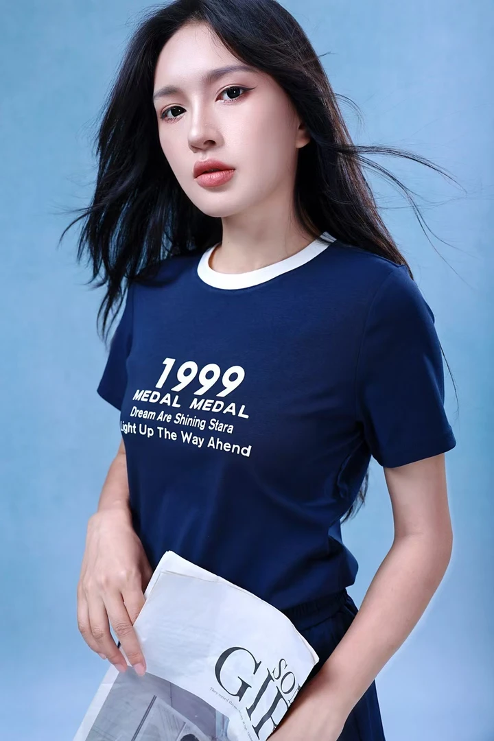 玛丝恩迪新款短袖常规修身型时尚休闲女士不规则简约