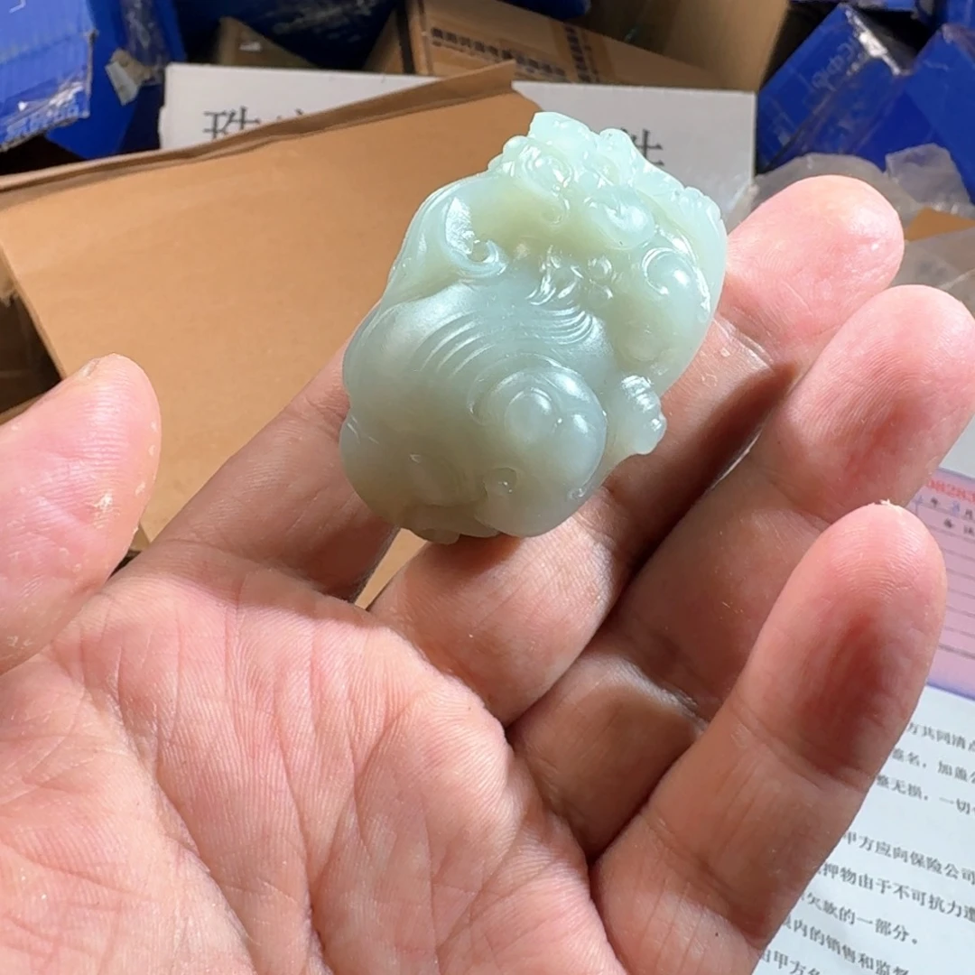 定制和田玉不退换