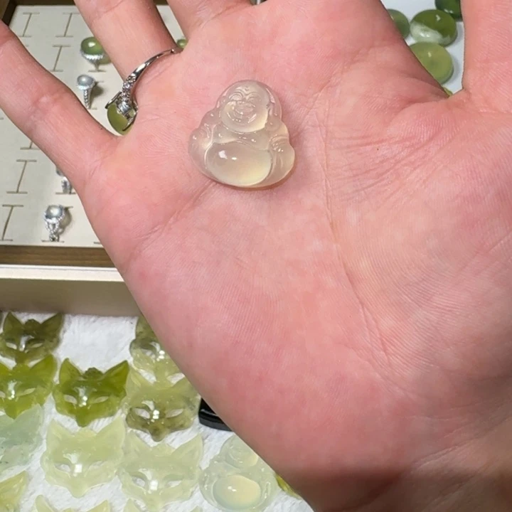 未镶嵌蛇纹石玉吊坠(不含链)