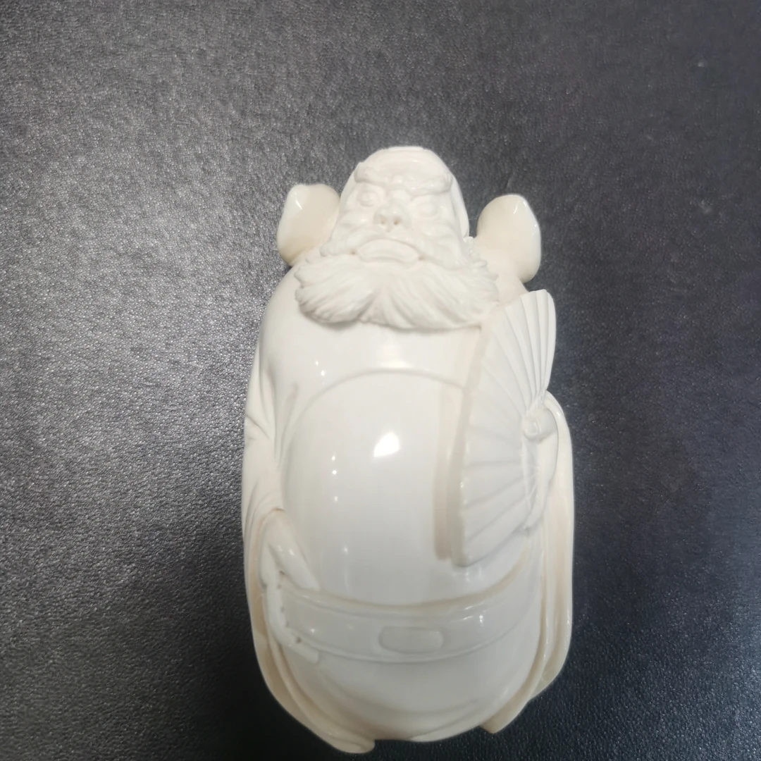 猛犸约60.6克雕刻件tc268