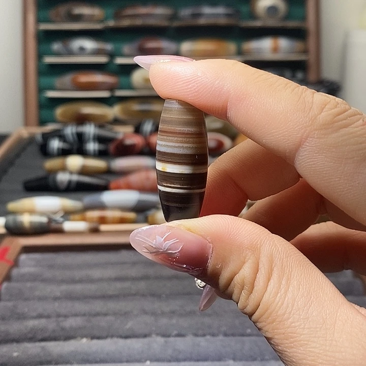 玛瑙/玉髓未镶嵌吊坠(不含链)