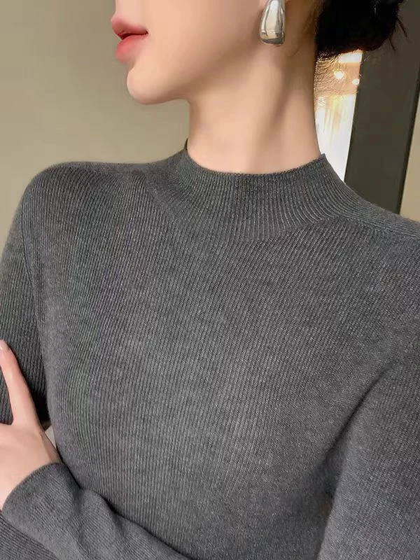 0107 半高领针织衫女洋气修身上衣内搭打底衫时髦毛衣PC