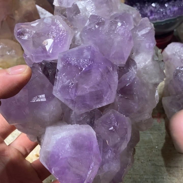 紫晶未镶嵌大型摆件（非配饰）