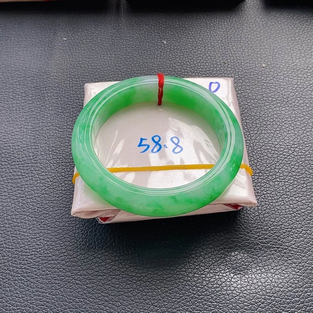 未镶嵌手镯翡翠4号