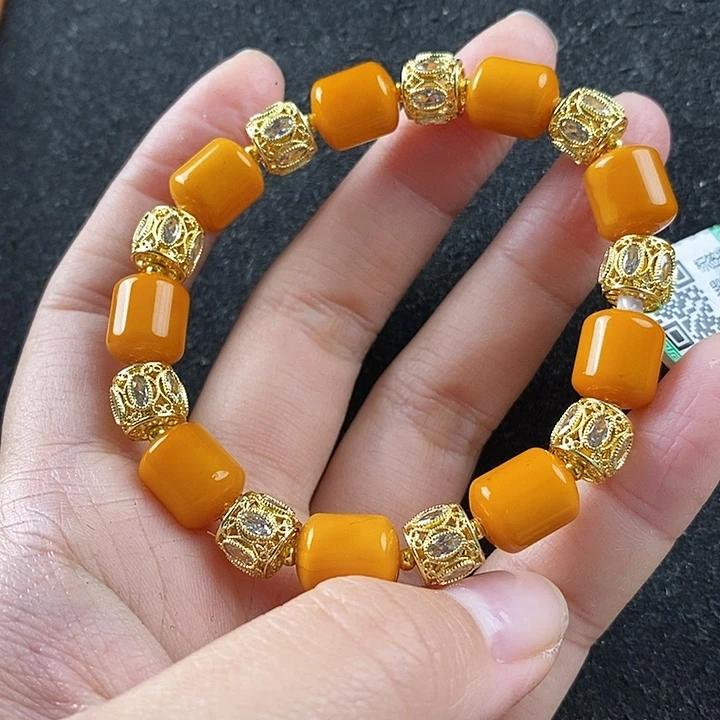 蜜蜡未镶嵌珠宝奇石