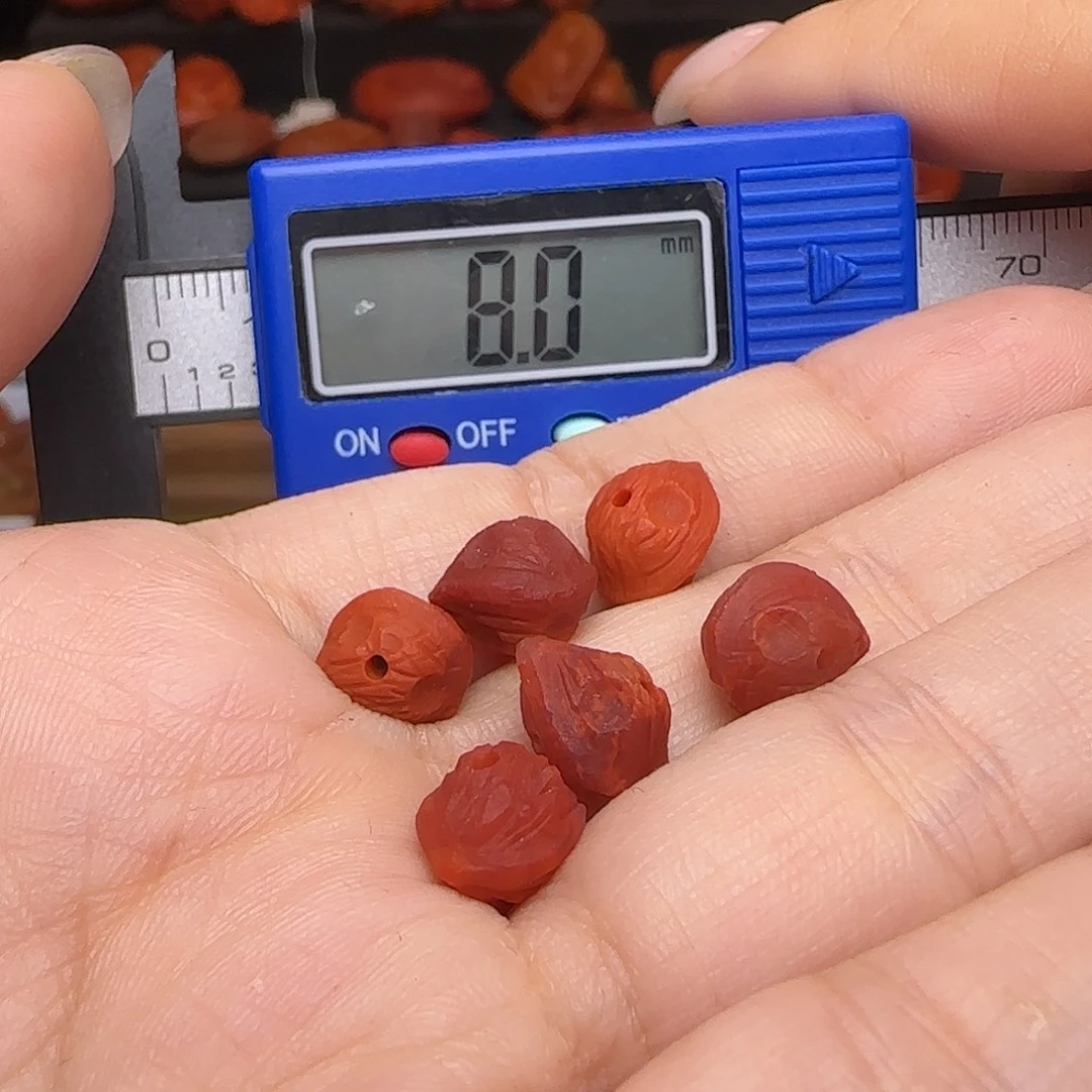 南红玛瑙未镶嵌颈饰