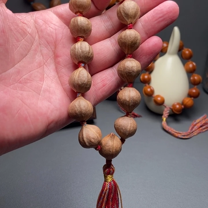 木质非金属1.7蜜桃臀 橄榄素核手串