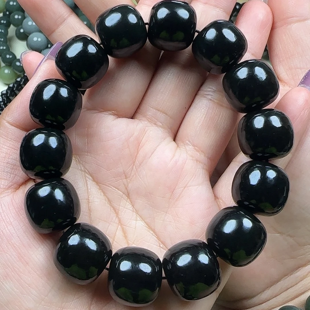 煜***道和田玉未镶嵌手链