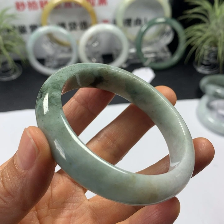 未镶嵌手镯翡翠32号