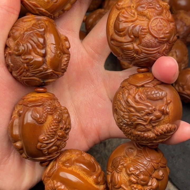 明***哥吊坠橄榄核橄榄核