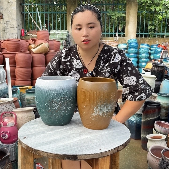 口16高20两个盆子。