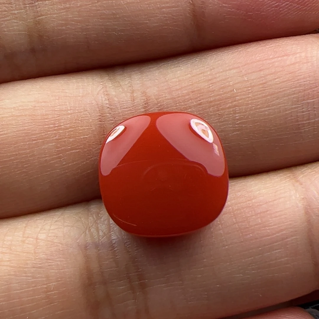 未镶嵌戒面南红玛瑙
