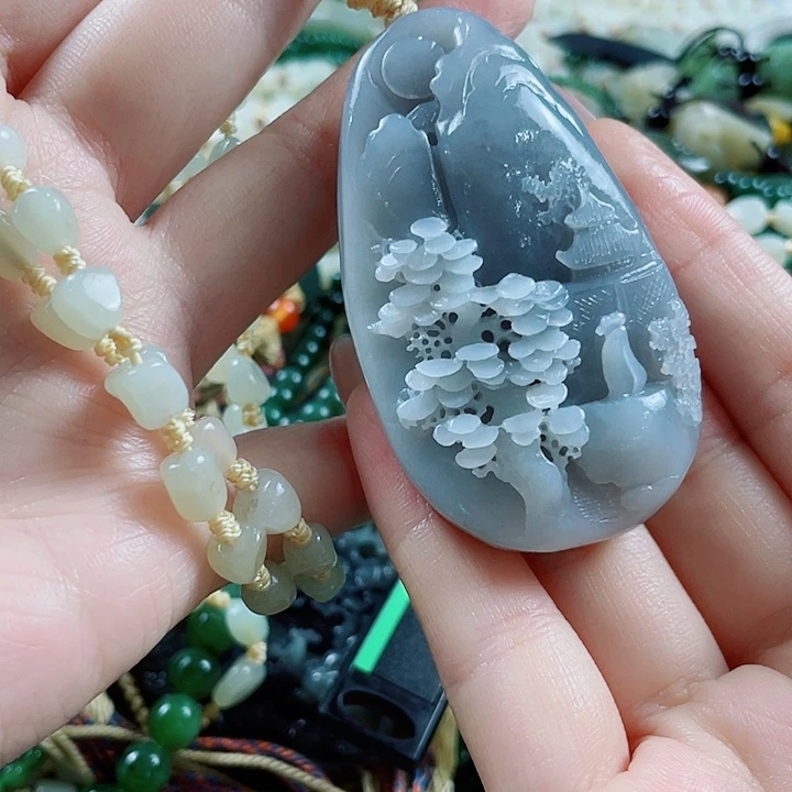 颈饰未镶嵌和田玉