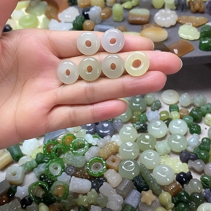 未镶嵌和田玉挂件甜甜圈68一个多样性发其一