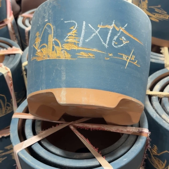 紫砂花盆100-6。         21-16