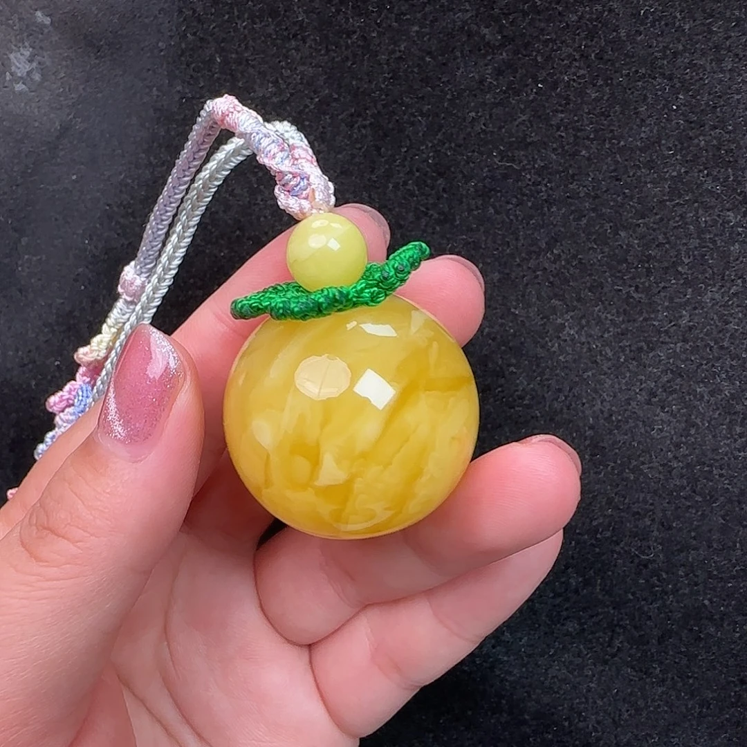 蜜蜡未镶嵌珠宝奇石