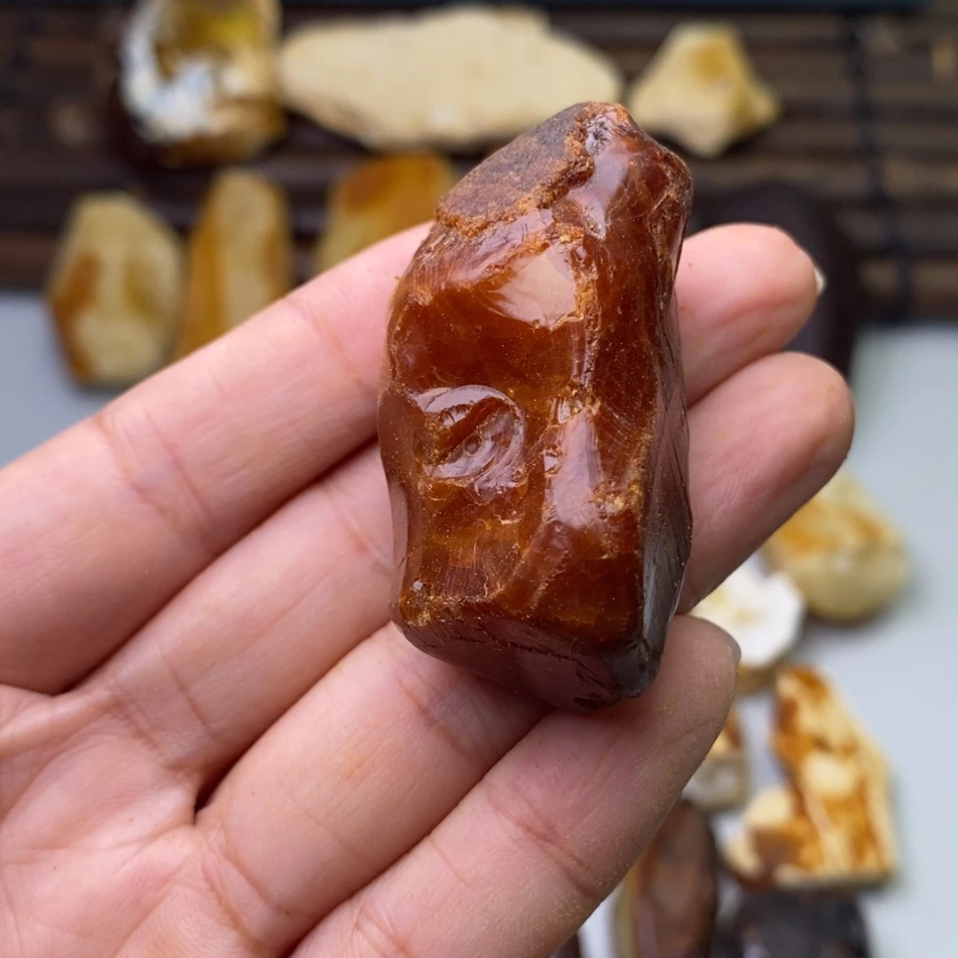 我***谁定制琥珀天然蜜蜡乌料