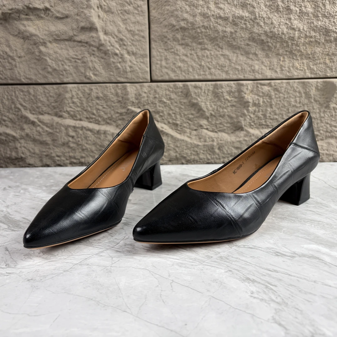 粗跟乐福鞋单鞋赫本风漆皮女单鞋女鞋百搭时尚英伦风厚底直播链接