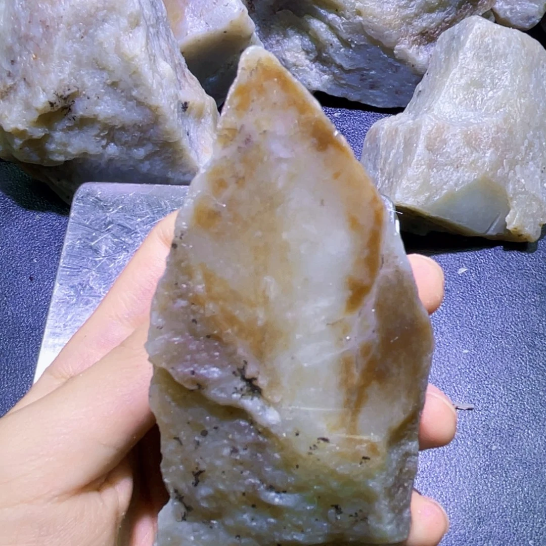 未镶嵌和田玉珠宝半成品