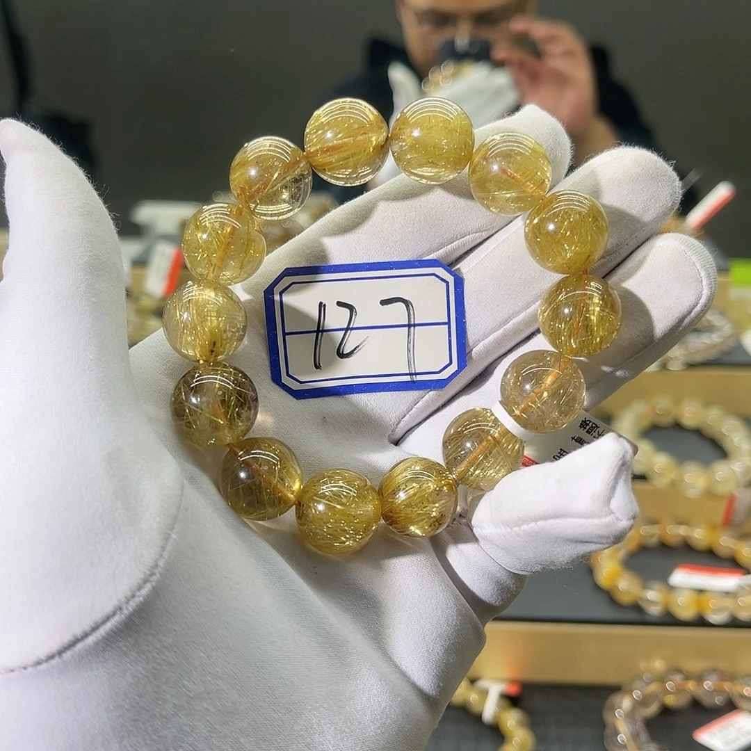 水晶手链未镶嵌晶莹剔透