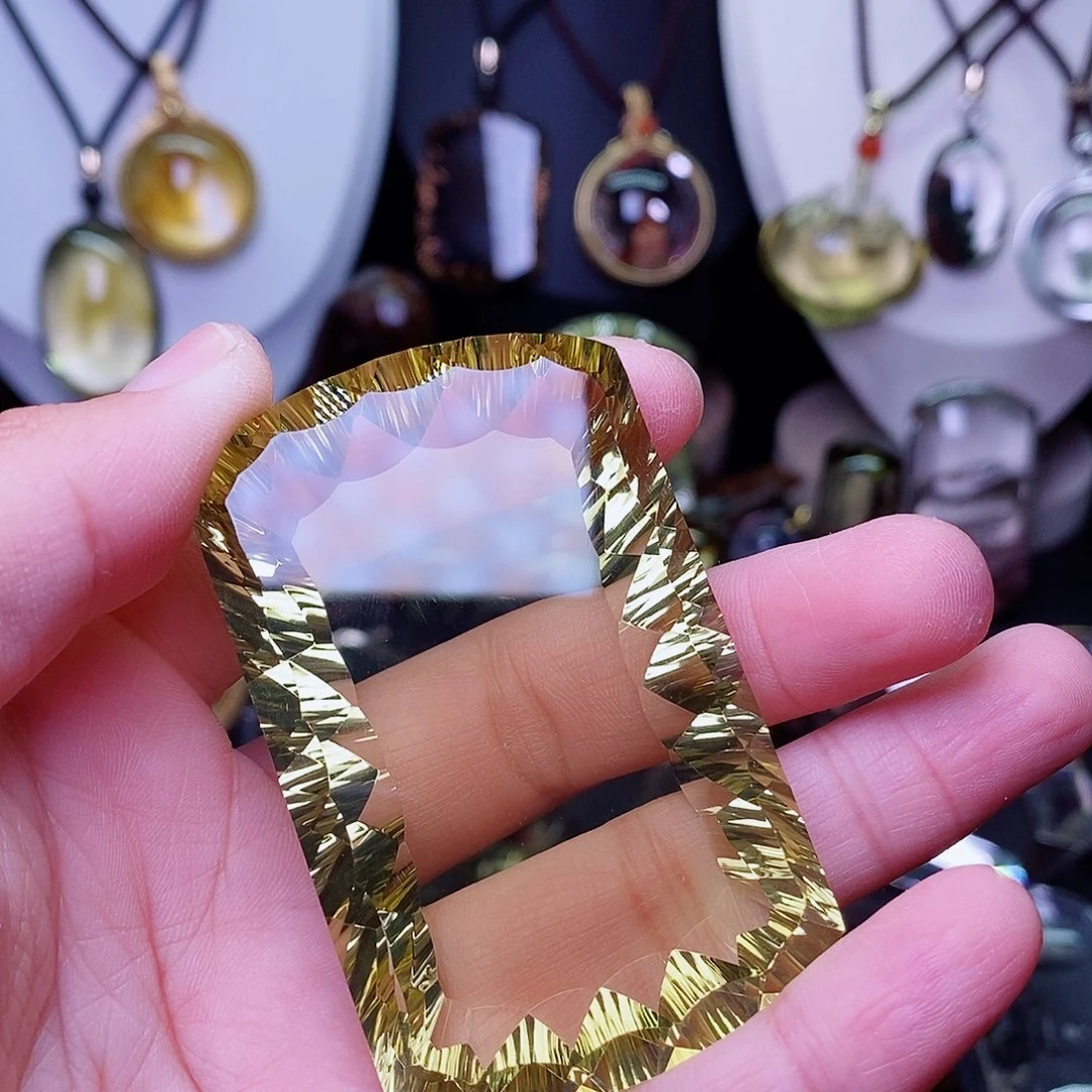 水晶吊坠未镶嵌水晶