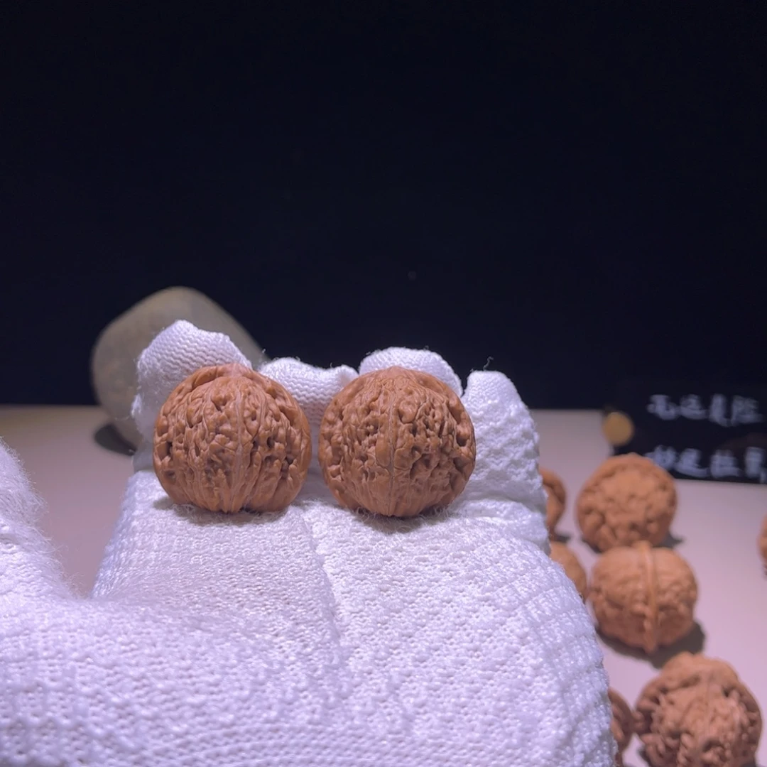 山***在吊坠文玩核桃32四座楼