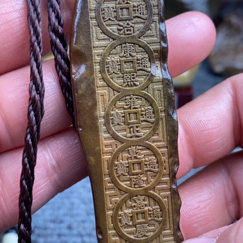 【闪购商品】原石雕刻手把件