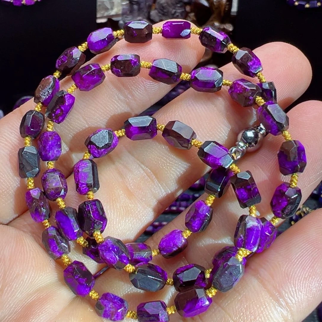 未镶嵌苏纪石（舒俱来）项链