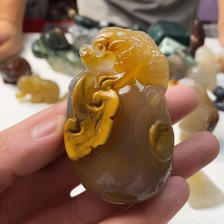 未镶嵌颈饰玛瑙/玉髓