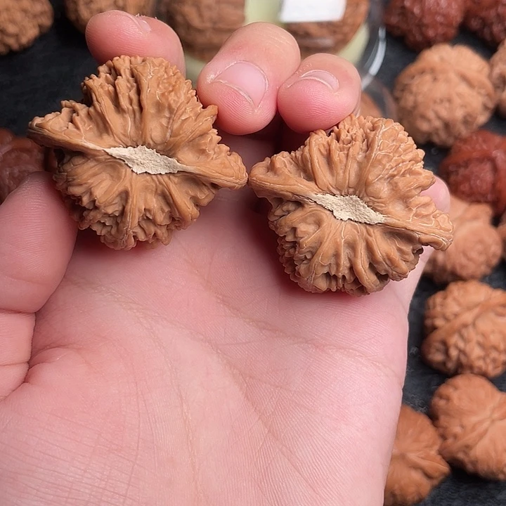 文玩核桃吊坠密文