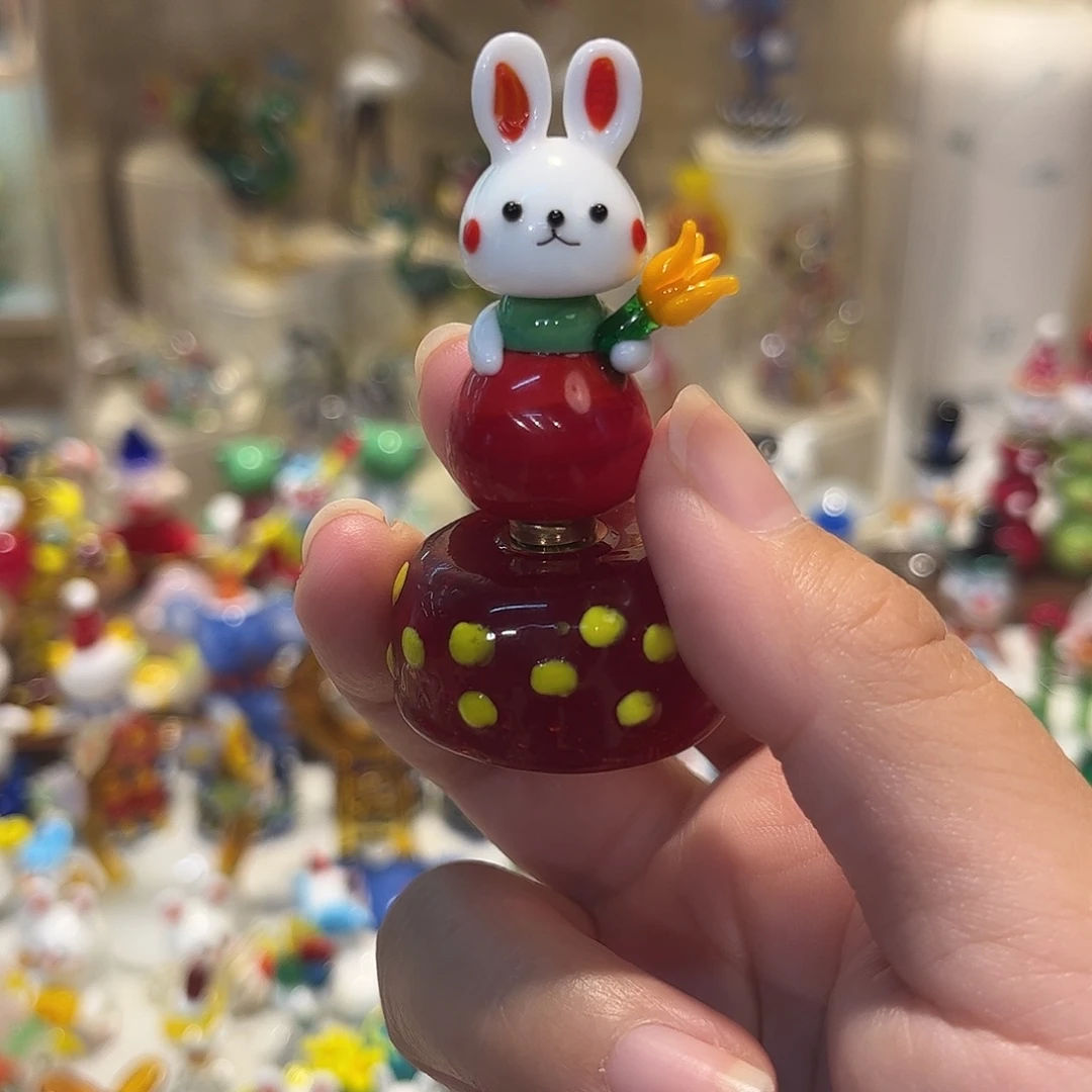 手工艺品琉璃旋转兔子