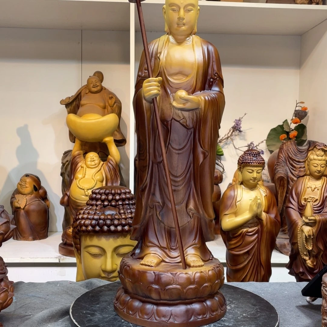 老***人2222地藏王菩萨，香樟木