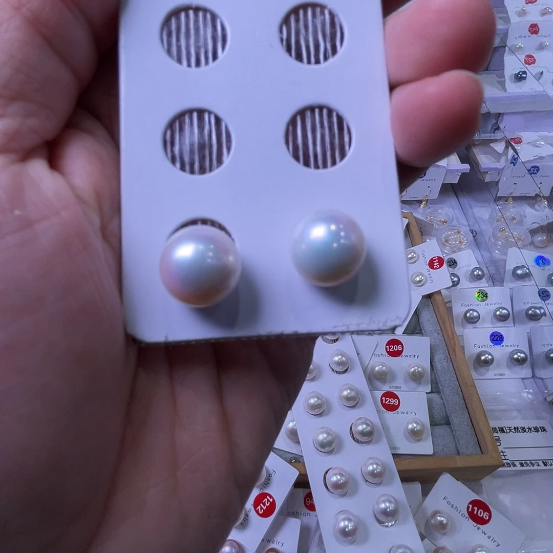 跟***随耳饰淡水珍珠银S925镶嵌