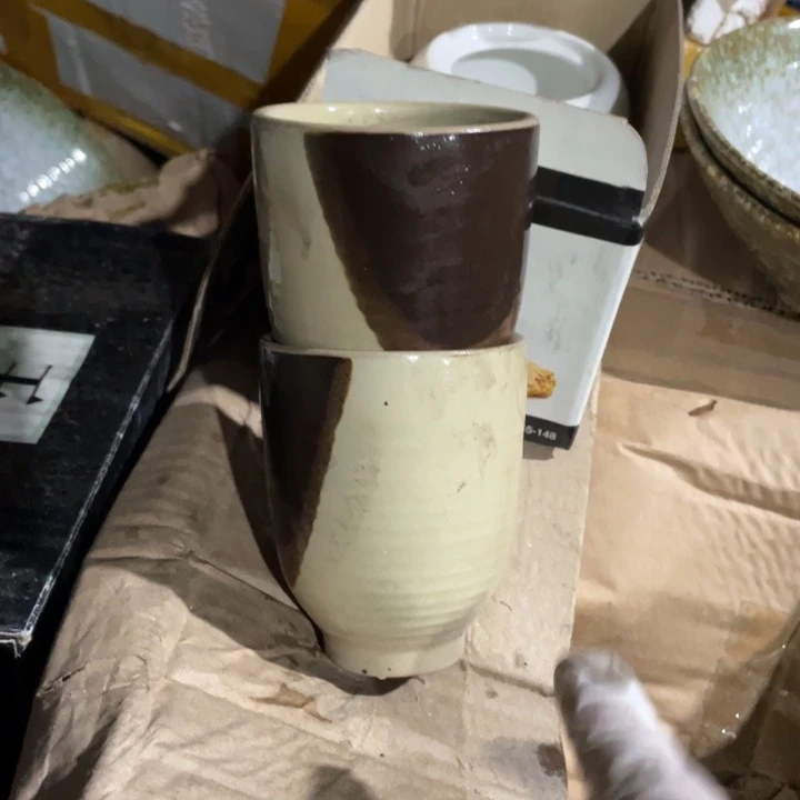 陶瓷盘子碗砂锅都有